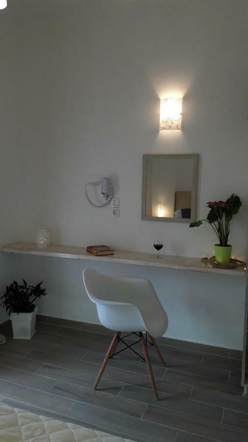 Kalipso Villas เปริสซา ภายนอก รูปภาพ